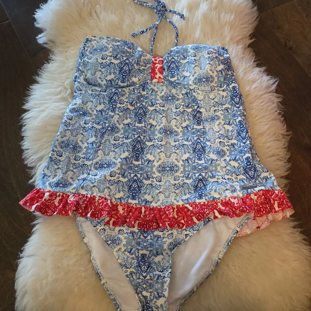 U.S. Polo Assn. Blue and White Patterned Ruffle Trim‎ Swimsuit Size Med BS26